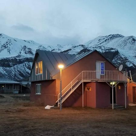 Little Star Villa Kazbegi Kültér fotó